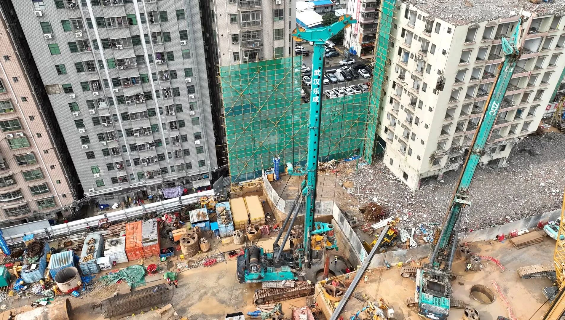 性能突出，超强助力！ezweb易利娱乐平台智能旋挖钻机助力深圳地铁五和站施工