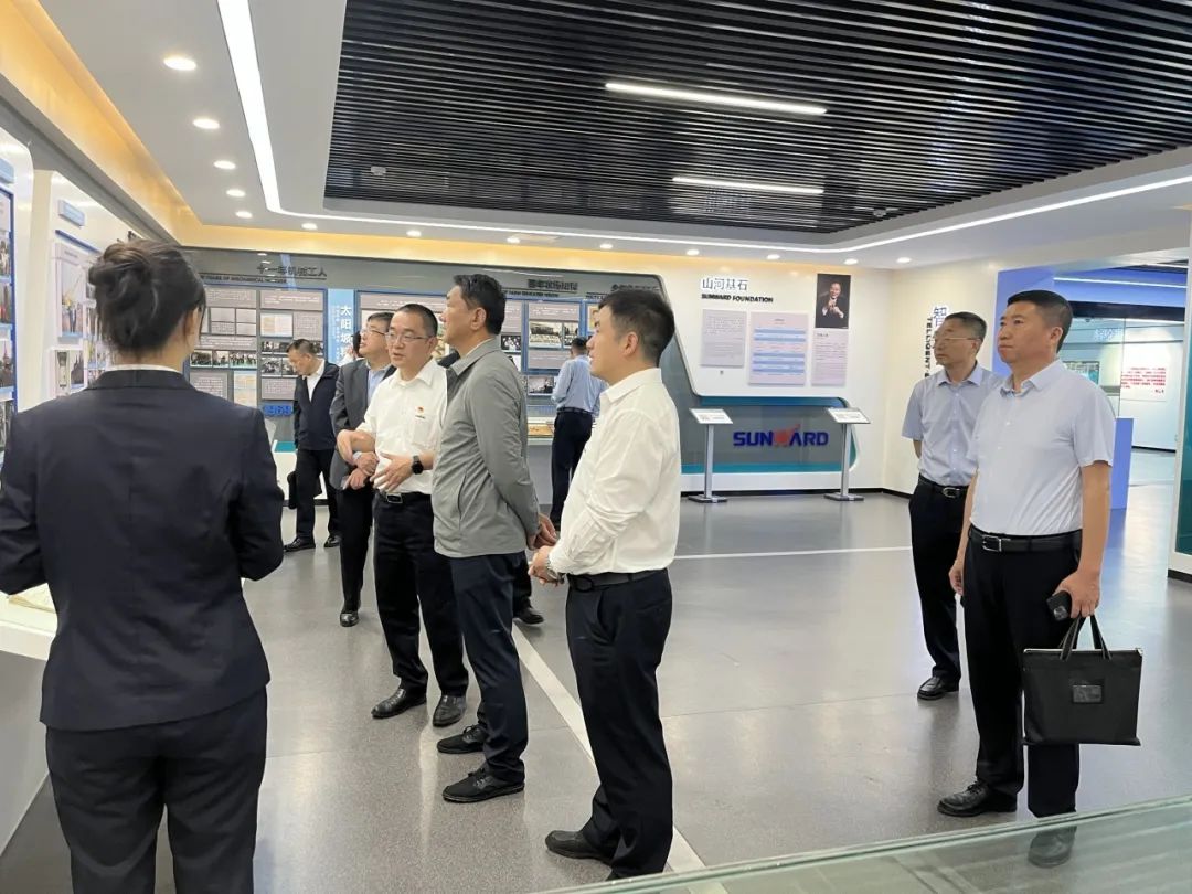 中煤平朔党委书记、董事长陈建一行调研ezweb易利娱乐平台智能