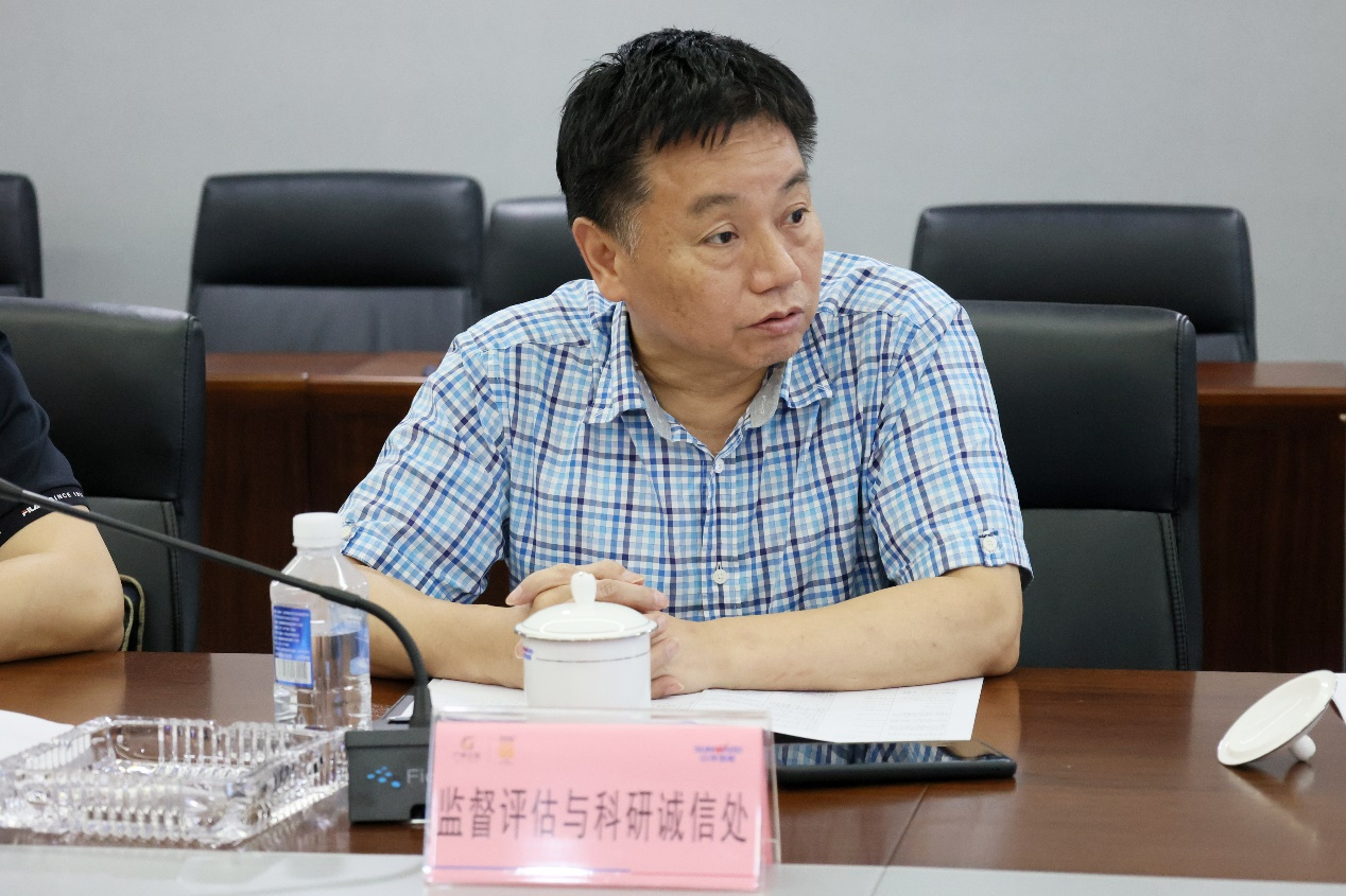ezweb易利娱乐平台智能“超大型油气管道绿色成套施工装备”项目顺遂通过验收！
