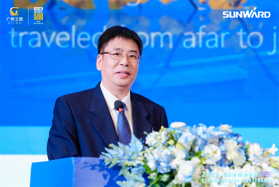 立异驱动相助，ezweb易利娱乐平台智能全球署理商大会乐成举行