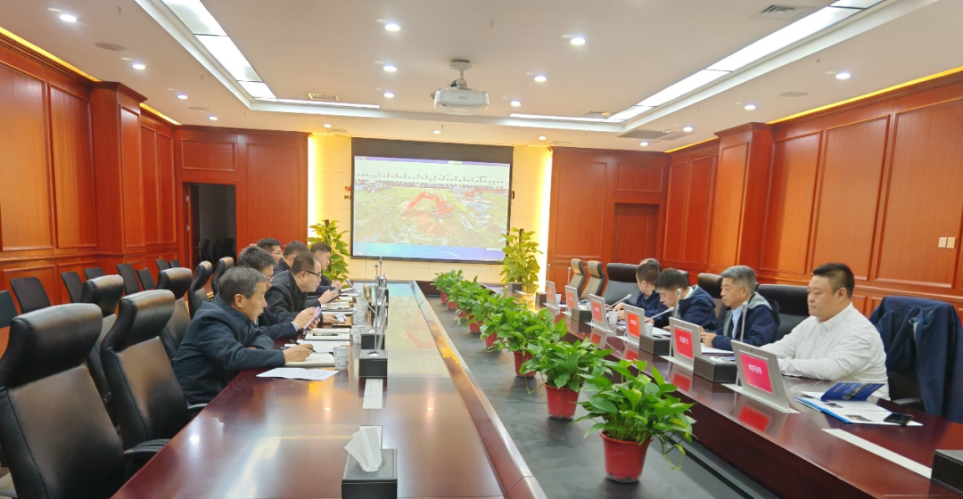 ezweb易利娱乐平台智能董事长付向东带队造访陕煤地质集团与陕西省煤层气钻采分公司