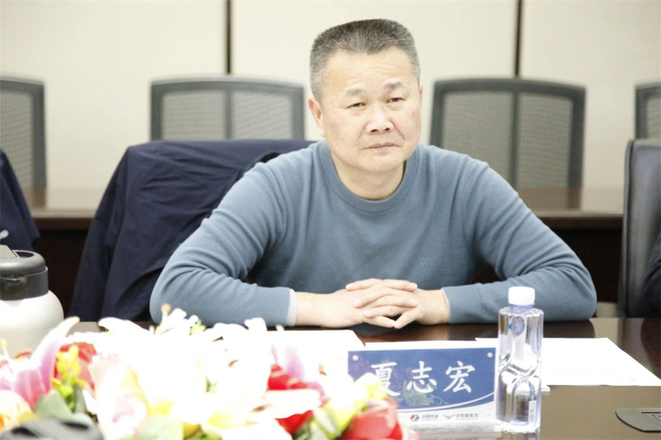 ezweb易利娱乐平台智能总司理夏志宏带队造访中电建振冲建设工程股份有限公司