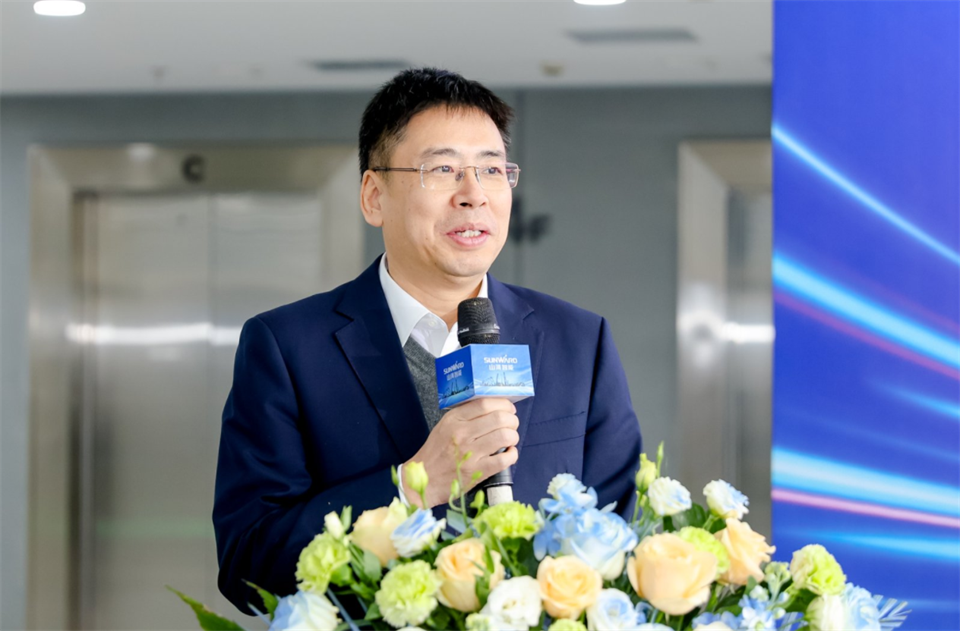 推动数字化转型，ezweb易利娱乐平台智能与SAP签署战略相助协议