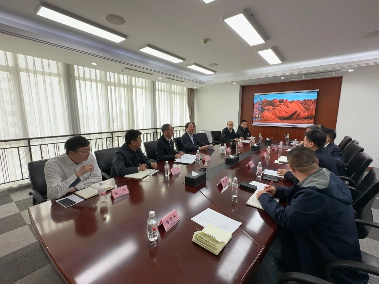 ezweb易利娱乐平台智能董事长付向东带队造访中煤地质总局、大地特勘公司
