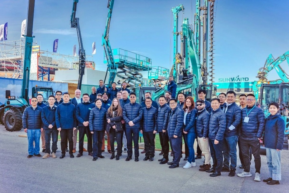 Bauma 2025 | 聚焦2025德国宝马展，探索ezweb易利娱乐平台智能的立异装备与可一连解决计划