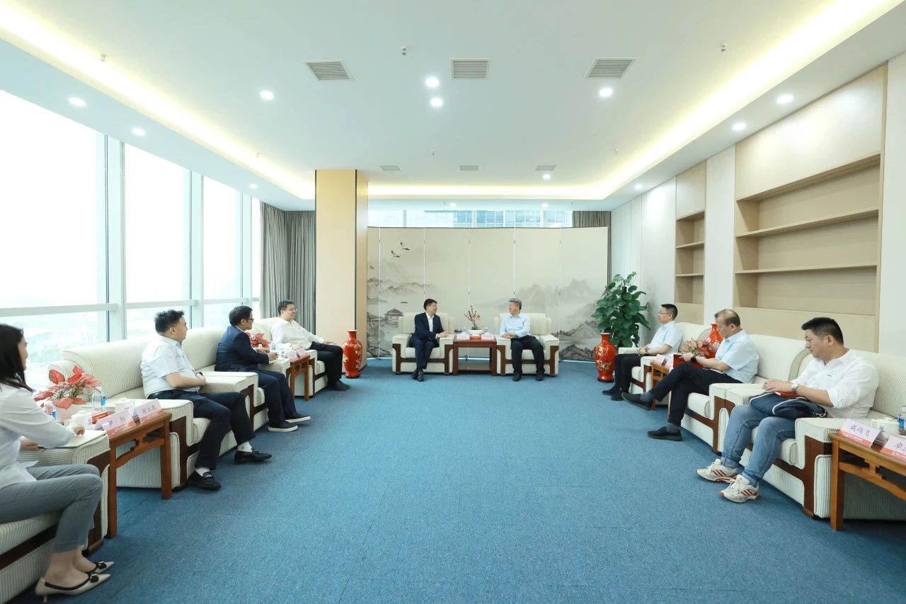 ezweb易利娱乐平台智能与中核二十五深化相助，共探矿山智能化与外洋市场新机缘