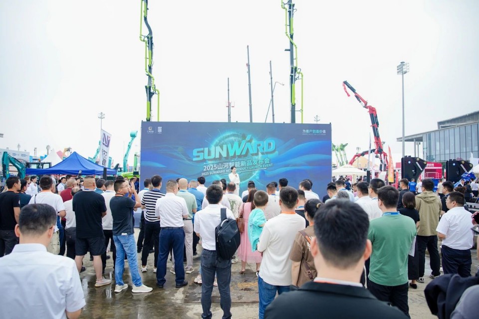 2025 CICEE | 圆满收官！ezweb易利娱乐平台智能展区亮点精彩回首