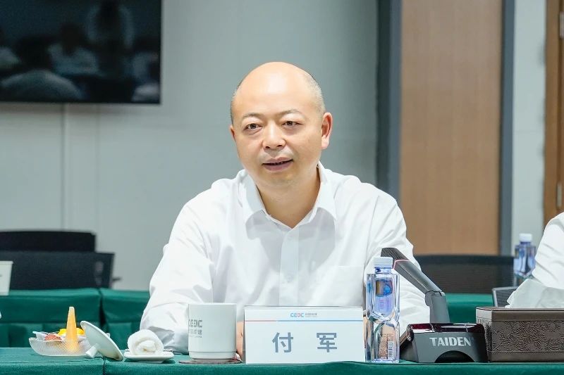 ezweb易利娱乐平台智能与易普力公司深化战略相助，共筑混装装备手艺转化新标杆