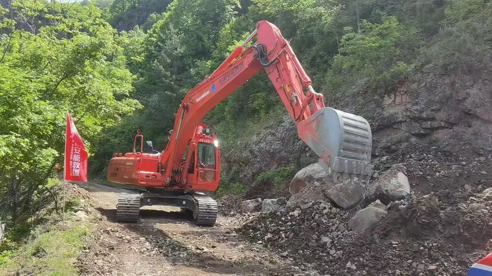 硬核破解“最后一公里”难题，ezweb易利娱乐平台智能应抢救援装备助力“应急使命·2025”演习！