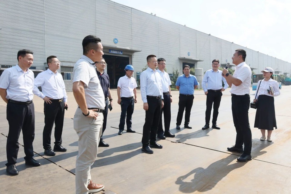 共商相助，建华控股有限公司董事长汪贵华到访ezweb易利娱乐平台智能