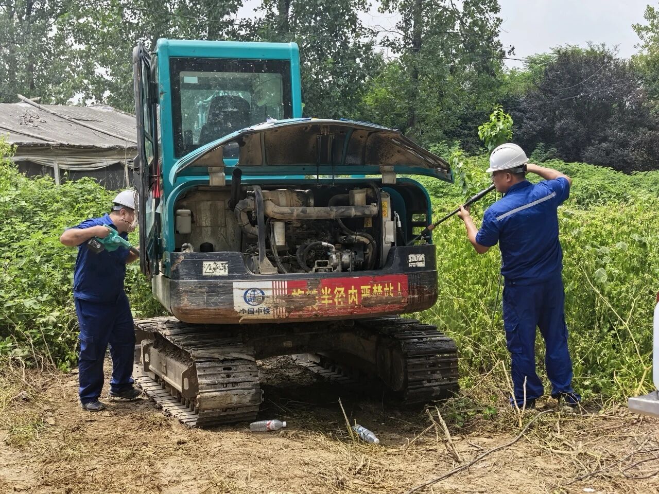 ezweb易利娱乐平台智能“效劳万里行”活动走进安徽，知心折务获客户认可